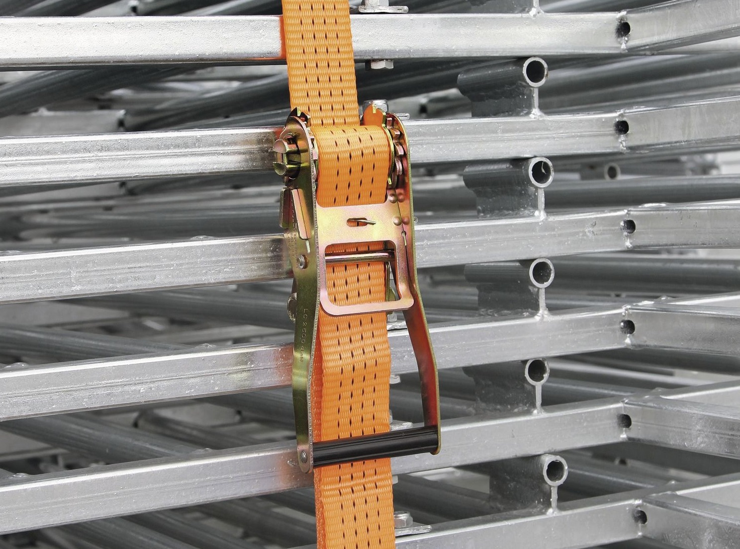Chinga fixare Kerbl cu clichet 15 m × 50 mm - portocaliu